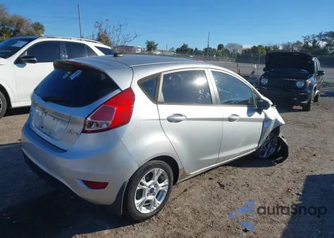 2014 Ford Fiesta Se из США, поврежденный, VIN 3FADP4EJ5EM243299